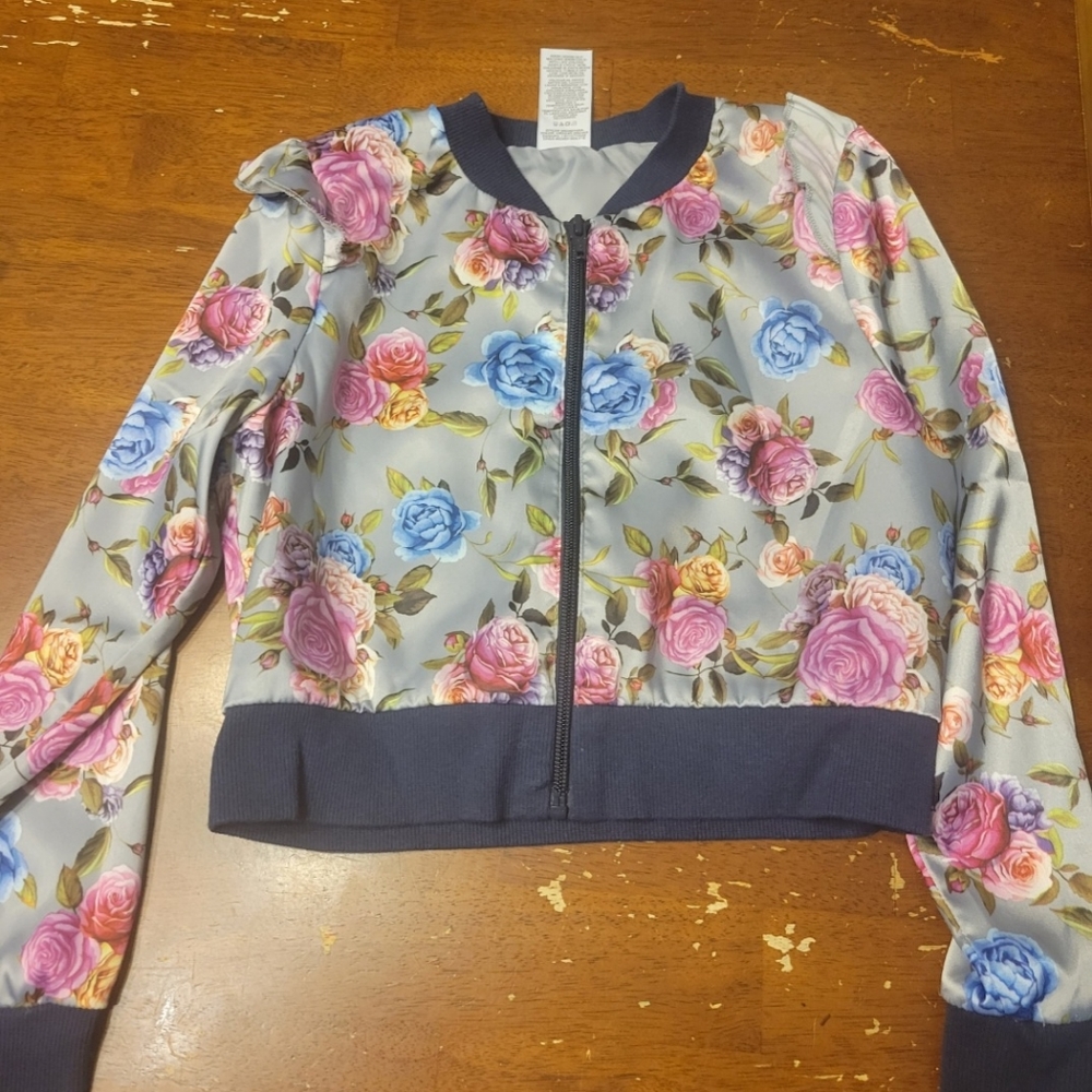 wonder nation  silky floral cropped jacket